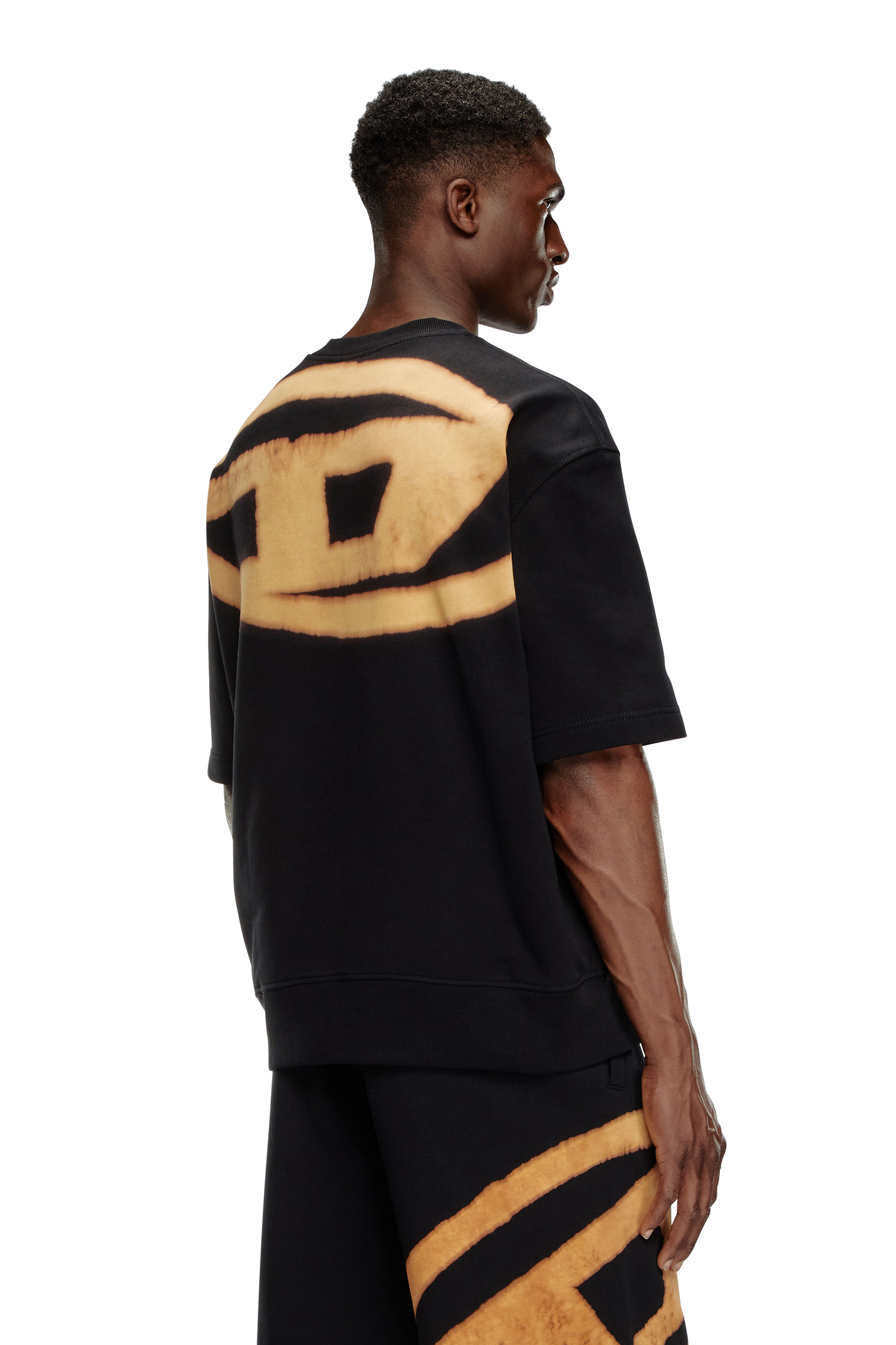 Diesel - S-COOLING-Q1, Male's Baggy T-shirt with fiery Oval D print in ブラック/オレンジ - 1