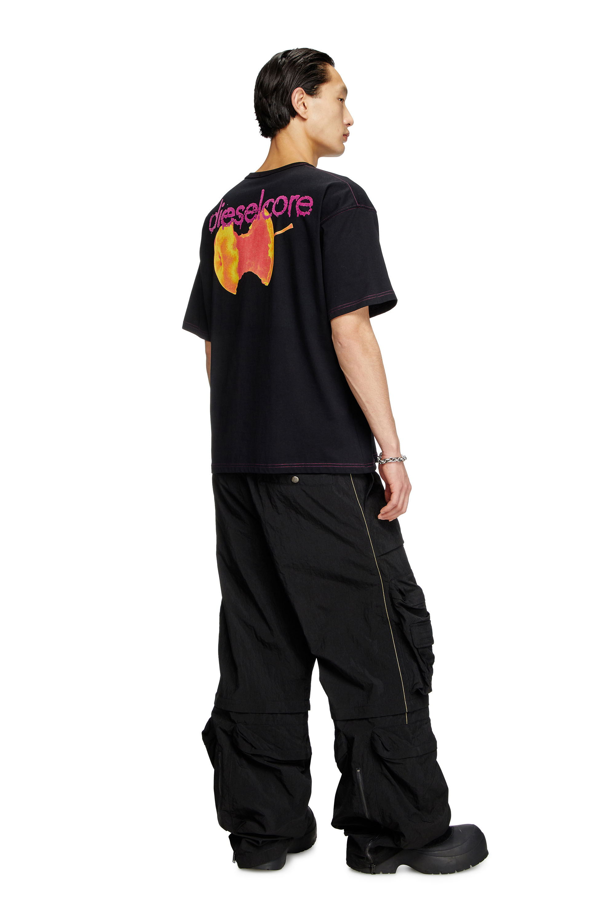 Diesel - T-BOXT-R18, Male's T-shirt with apple core print in ブラック - 3