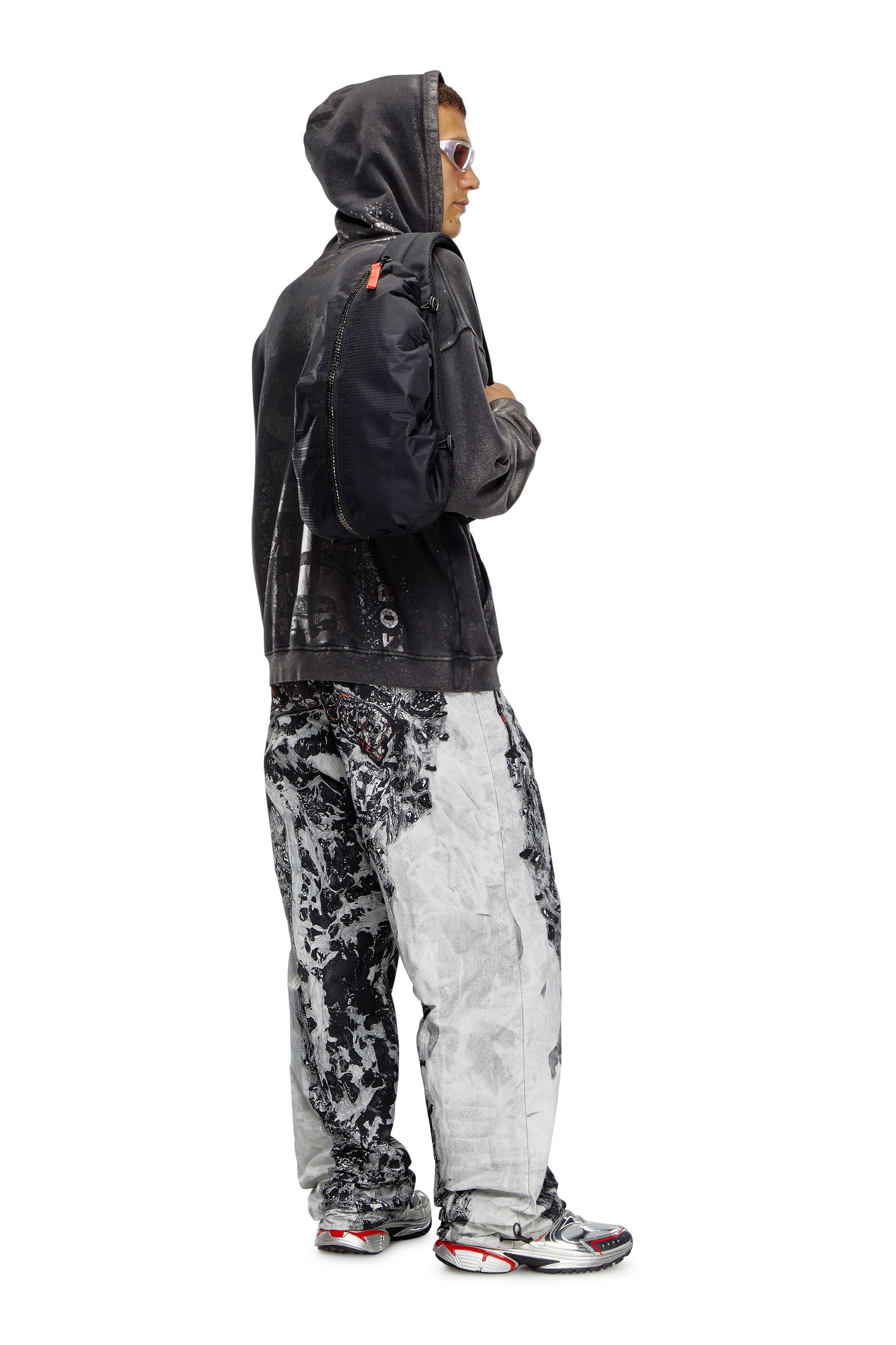 Diesel - ZIP-D SLING BAG X, Male's Zip-D-Sling backpack in check-jacquard shell in ブラック - 2