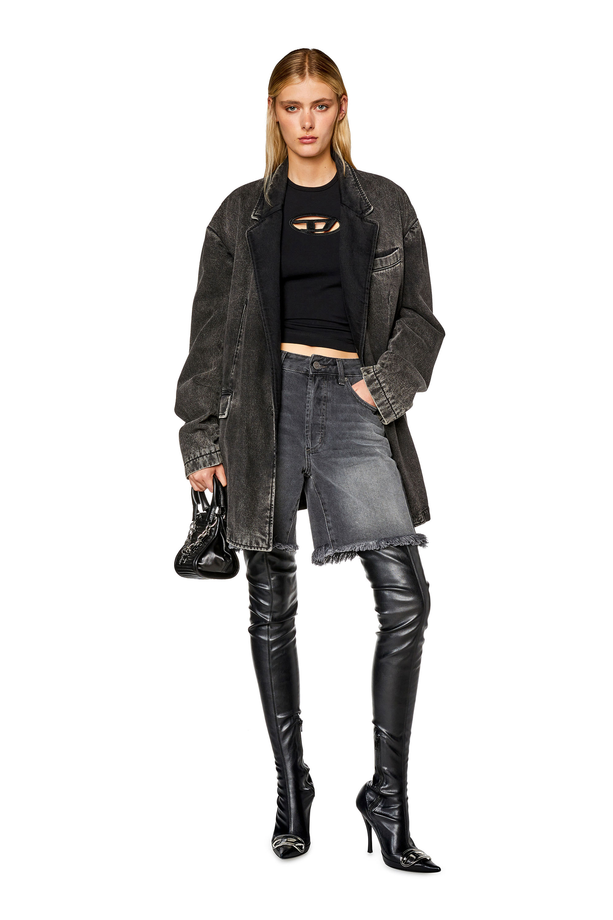 Diesel - T-ANGIE, Female's Tシャツ in ブラック - 4